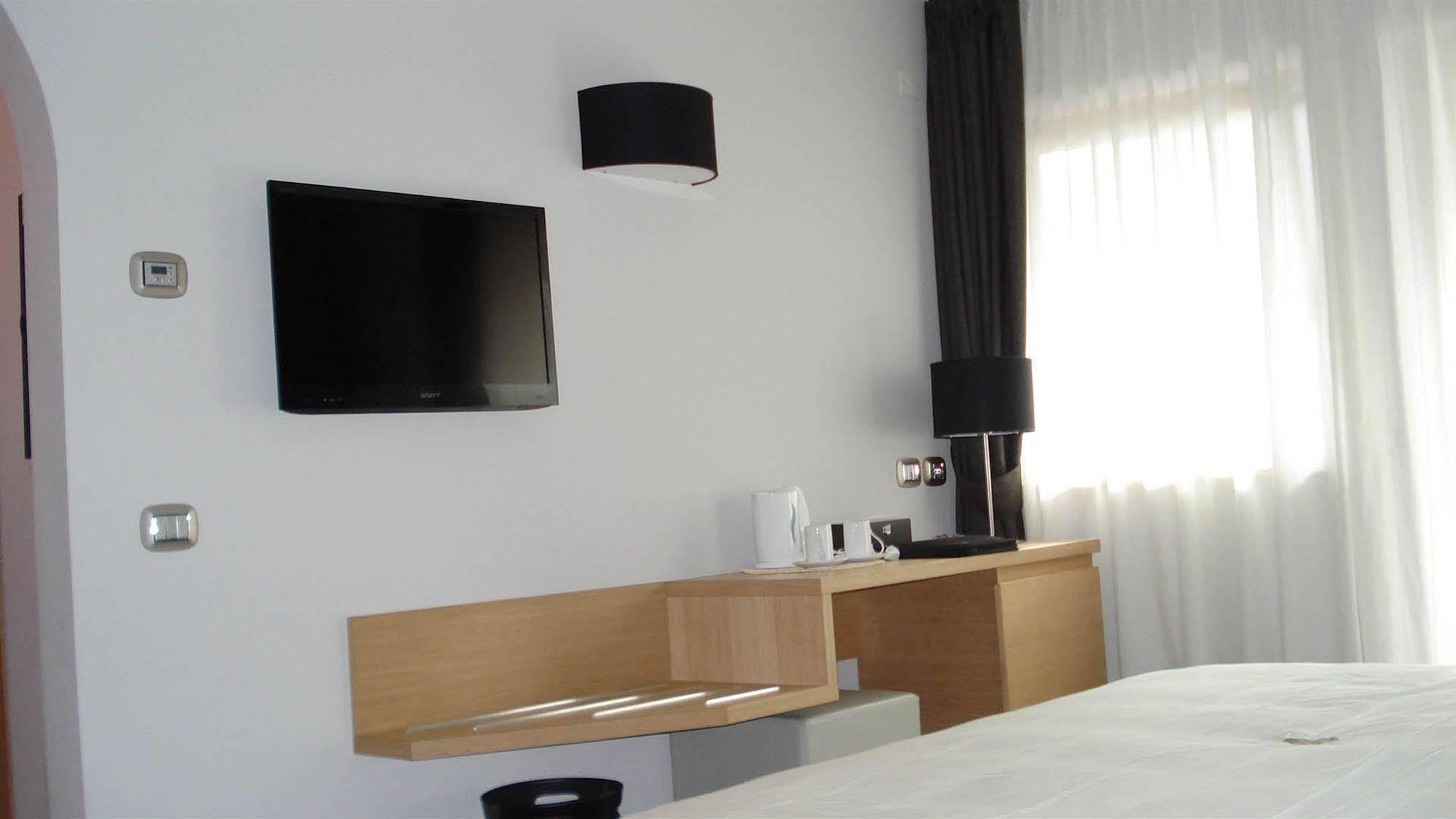 Hotel Garni Vittoria Fiera Di Primiero Εξωτερικό φωτογραφία