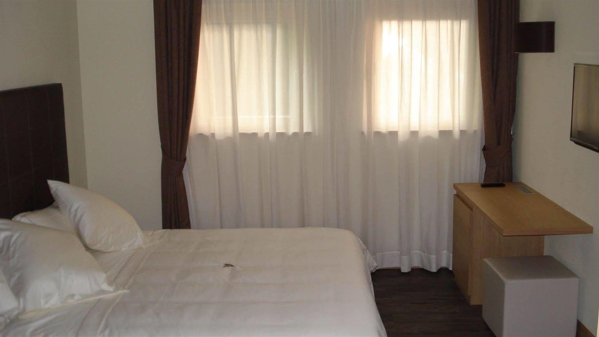Hotel Garni Vittoria Fiera Di Primiero Εξωτερικό φωτογραφία